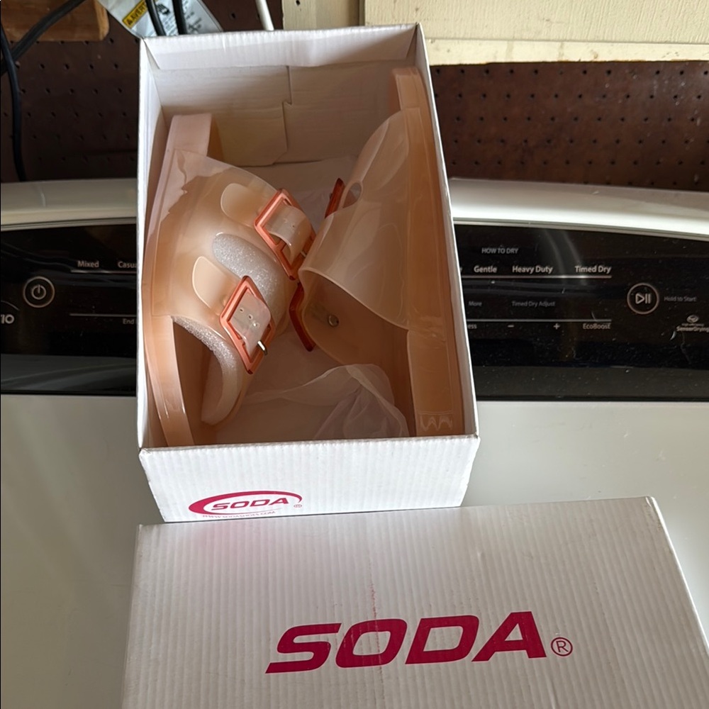 Soda Tan Sandals Classic Slip-On Design